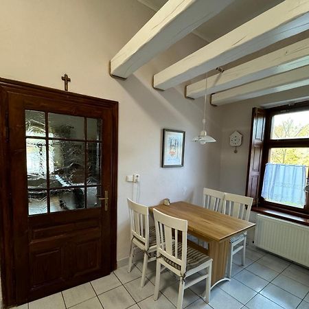 Apartmanove Ubytovanie Pod Dubom Polny Kesov Εξωτερικό φωτογραφία